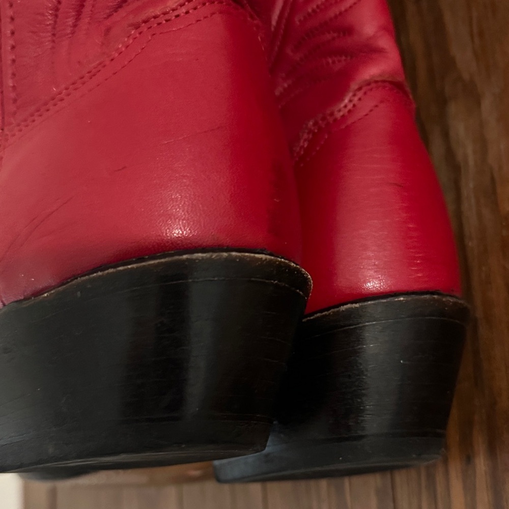 Vintage Abilene Women's Red Western Cowboy Boots - Classic Embroidered Shaft - Picture 5 of 8